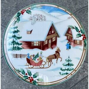 Mikasa Maxima ‘Christmas Magic’ Box with Lid FX070, Mint Condition